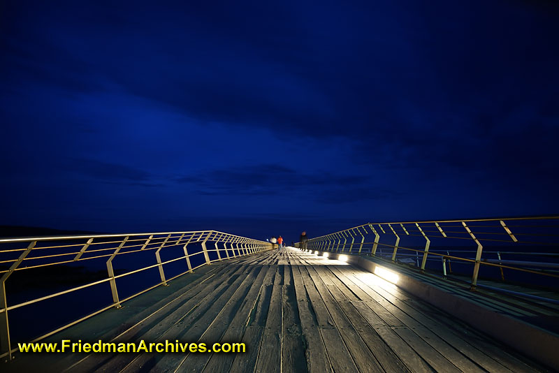 pier,blue,sky,clouds,dusk,dawn,clean composition,